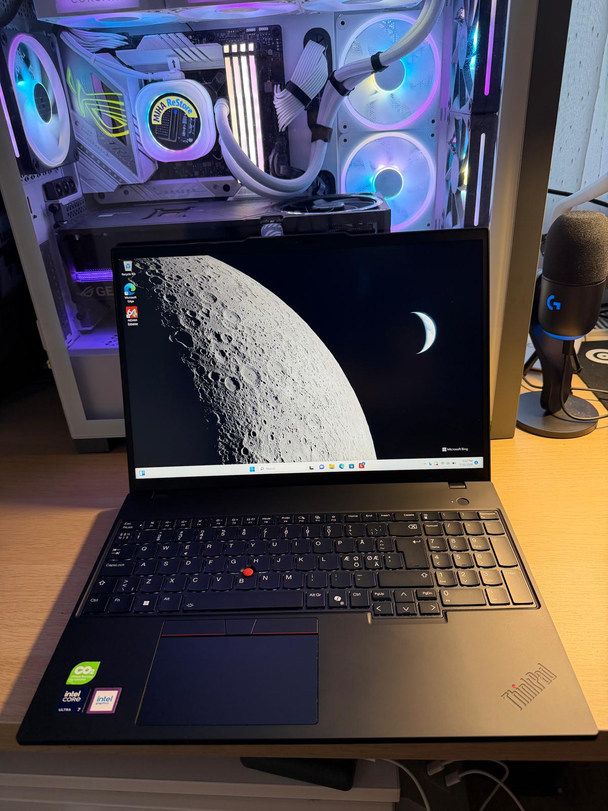 Laptop Lenovo ThinkPad T16 Gen 3 cu procesor Intel® Core™ Ultra 7 155U pana la 4.8 GHz, 16", WUXGA, IPS, 32GB DDR5, 256GB SSD, Intel® Graphics, Windows 11 Pro, Black - imagine 4